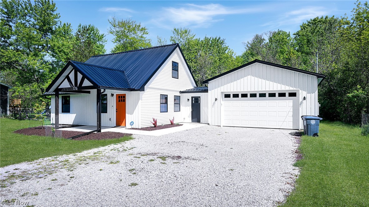 Follets Add 02 - Residential