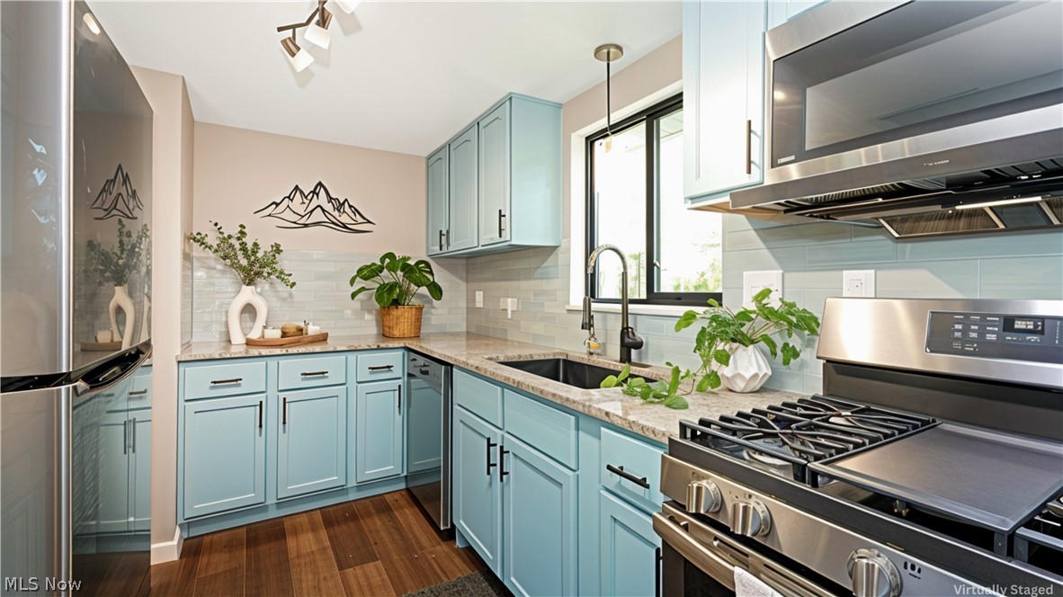 Follets Add 02 - Residential