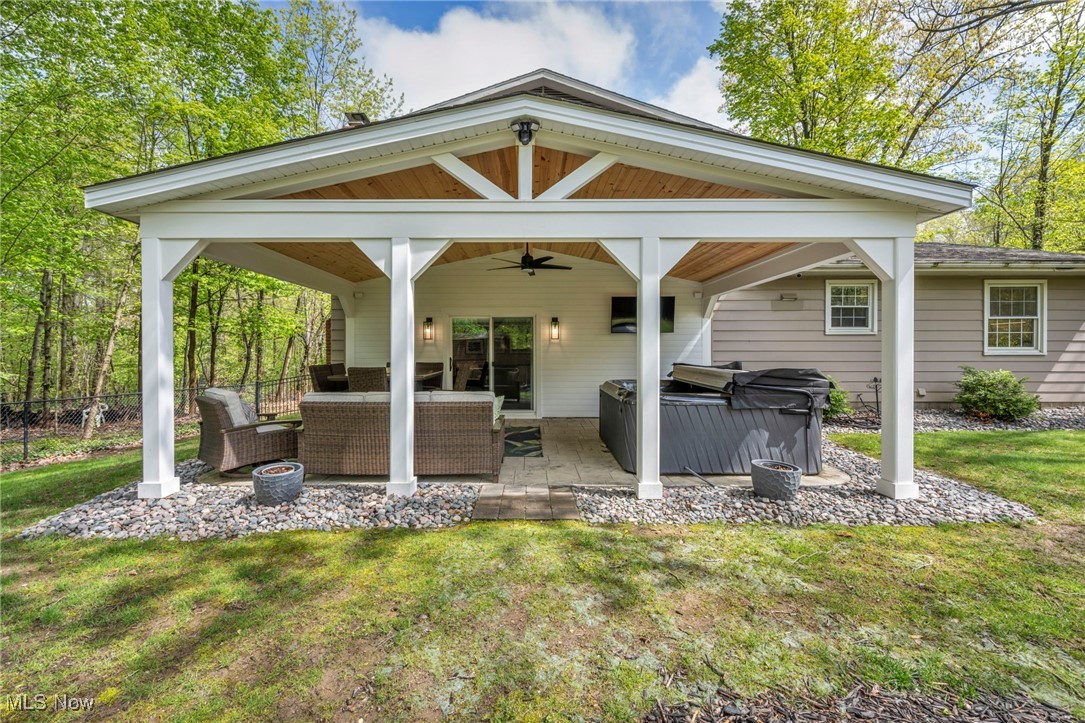 7805 Skylineview Drive, Mentor, Ohio image 23