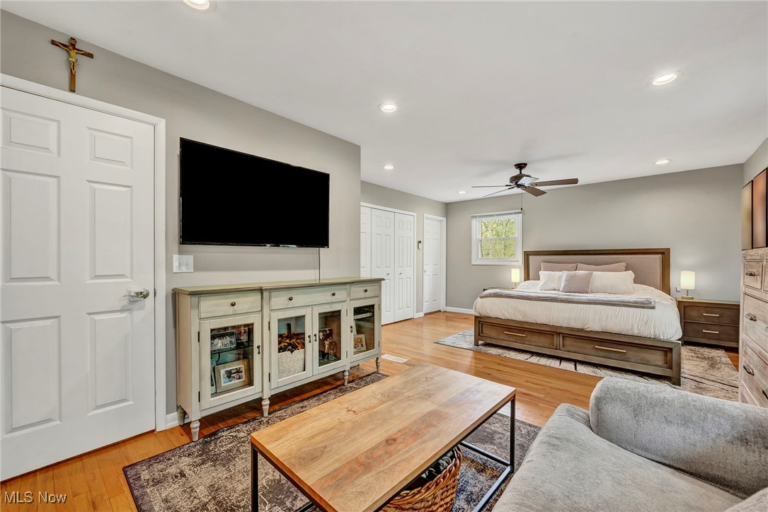 7805 Skylineview Drive, Mentor, Ohio image 18