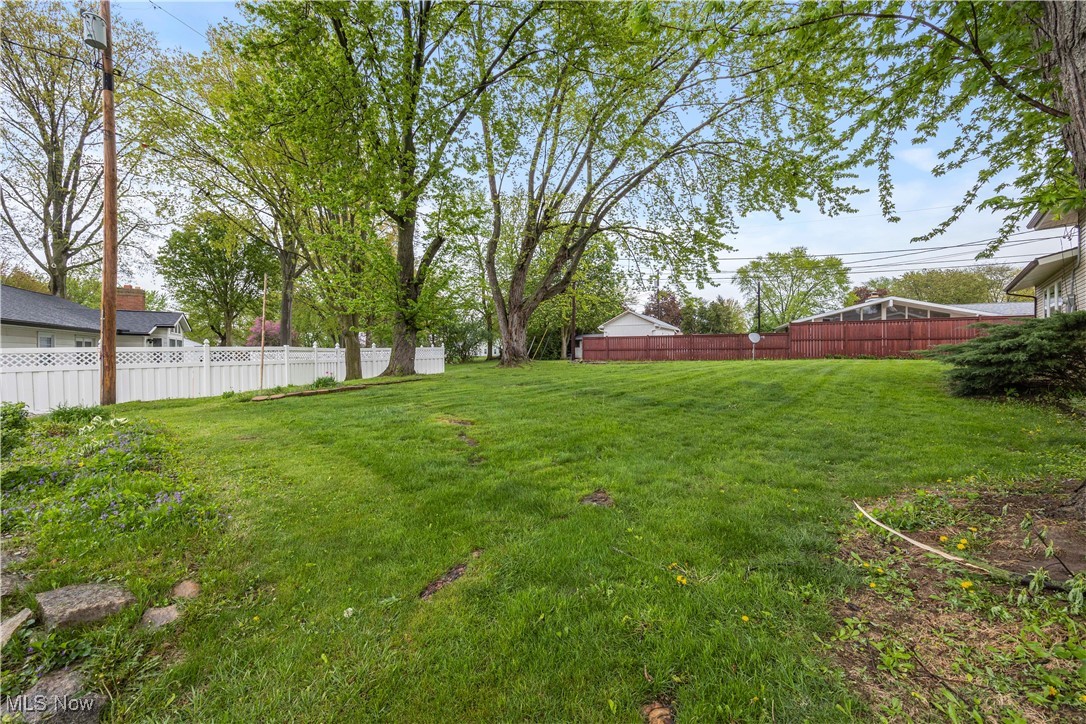1920 Melody Drive, Fremont, Ohio image 32