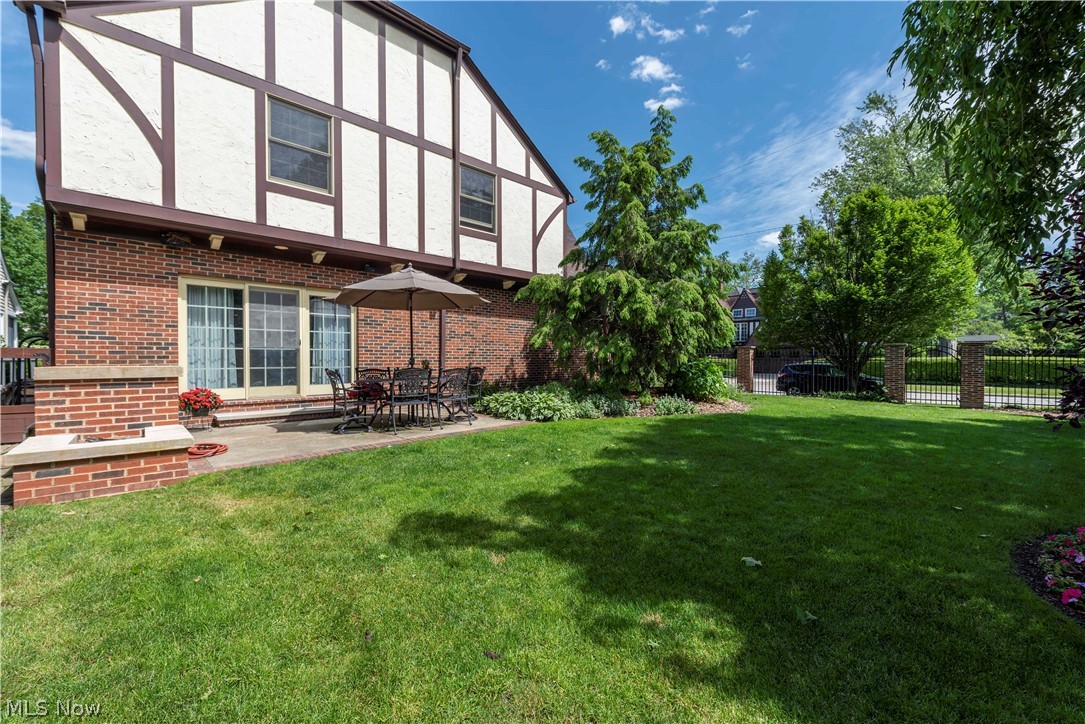 Lake Cliff Park - Residential