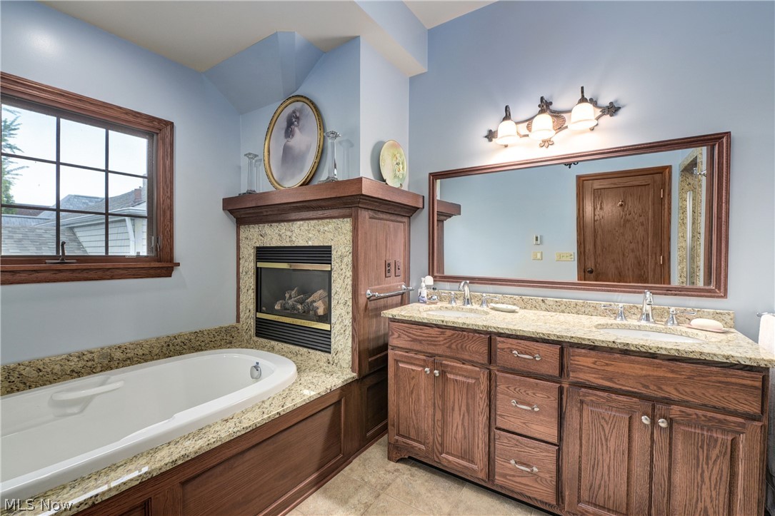 Lake Cliff Park - Residential