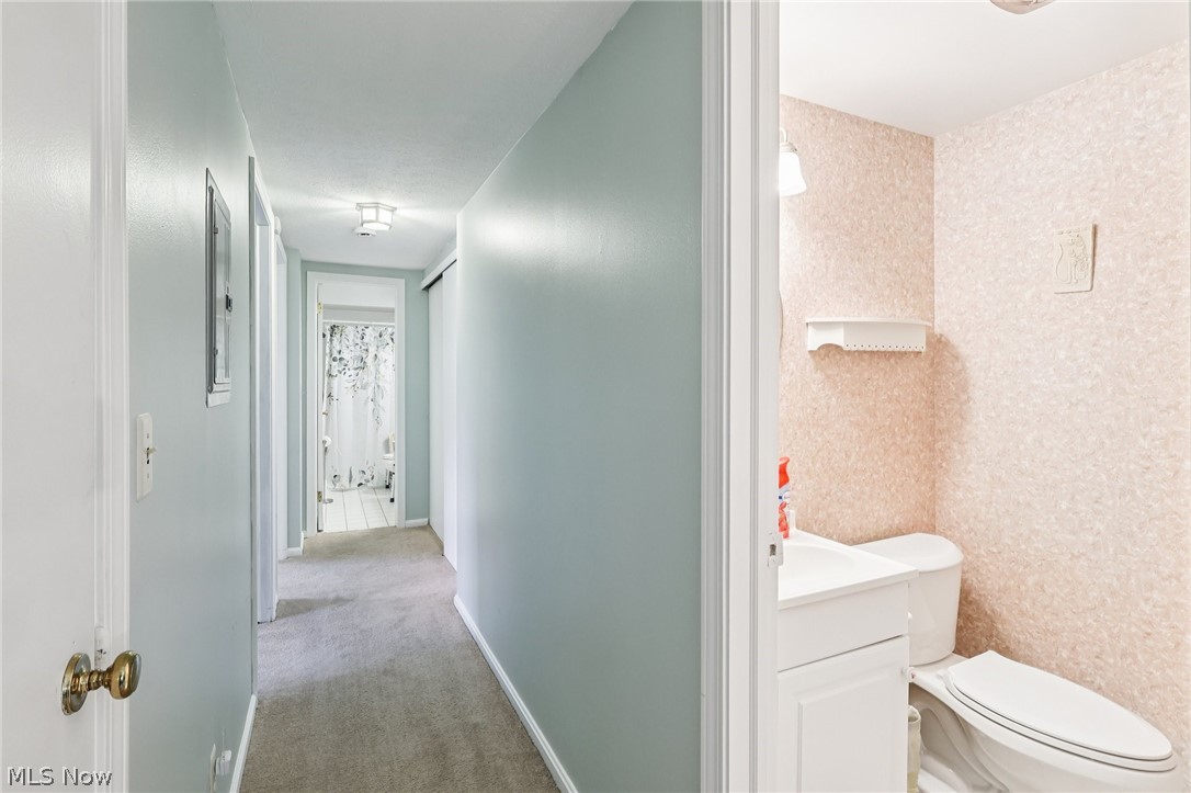 English Oaks Condo - Residential