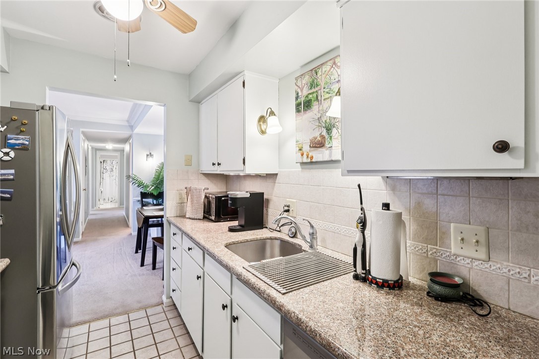 English Oaks Condo - Residential