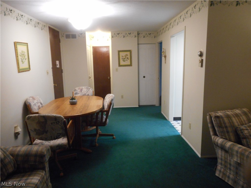 Silver Lake Towers Condo - Residential