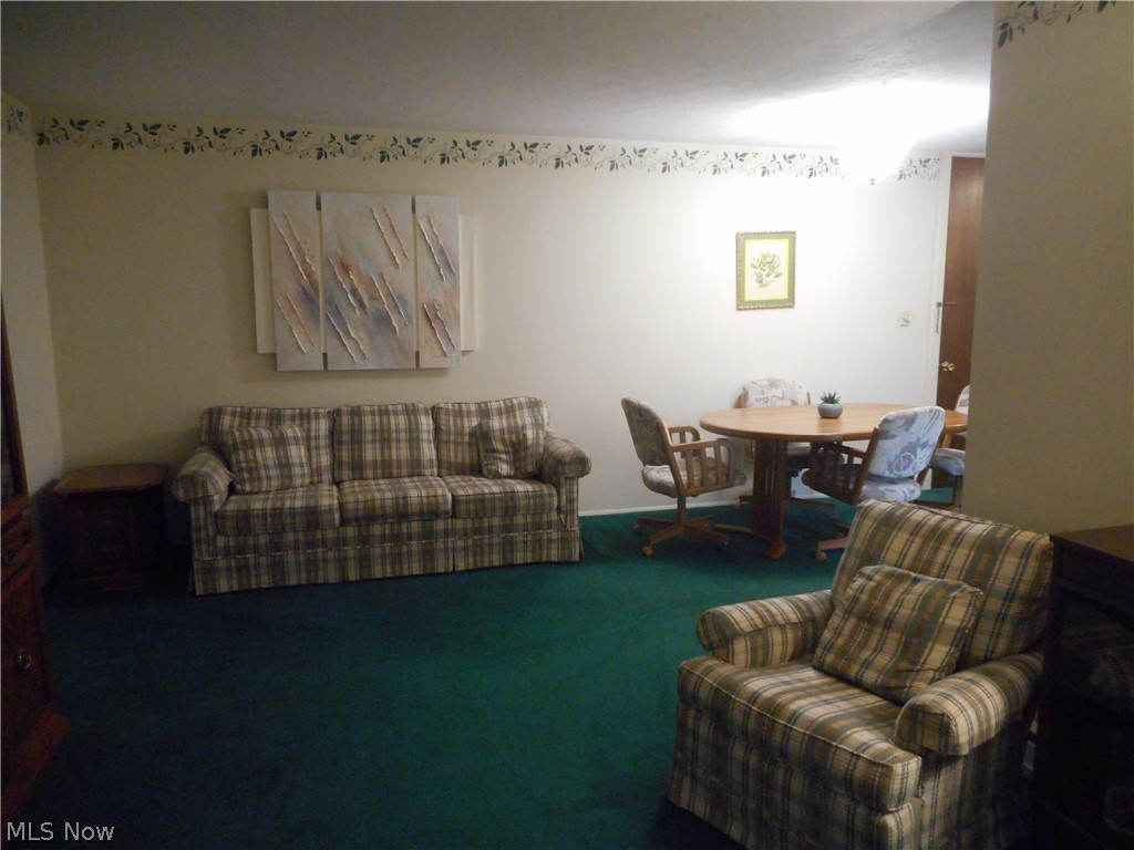 Silver Lake Towers Condo - Residential