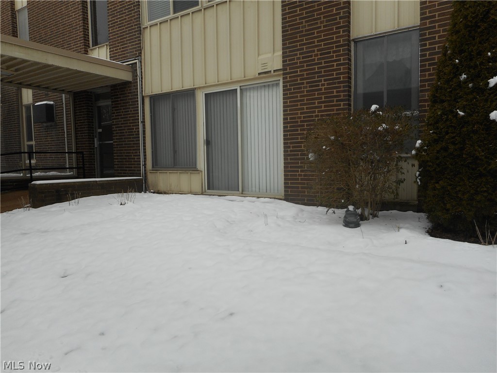 Silver Lake Towers Condo - Residential