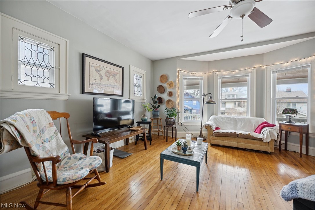 Lakewood Realty Companys Lake - Residential Income