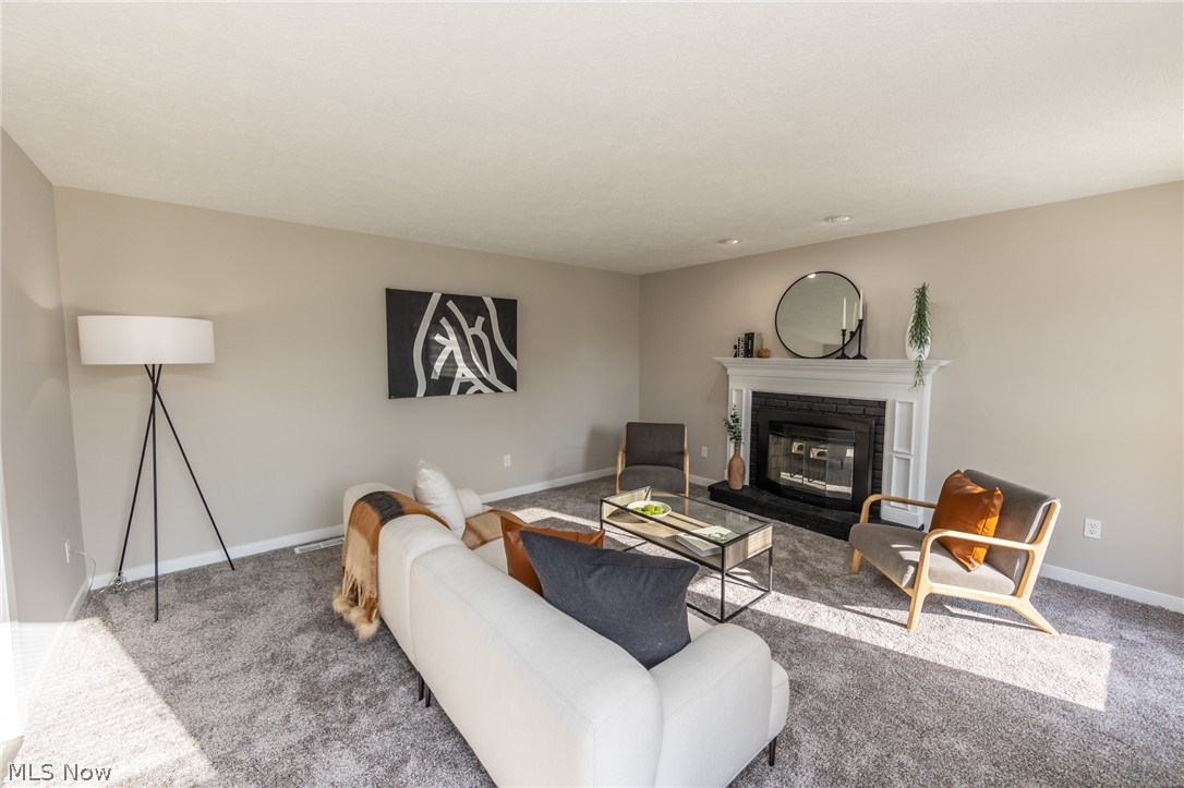 Oakshire Place - Residential