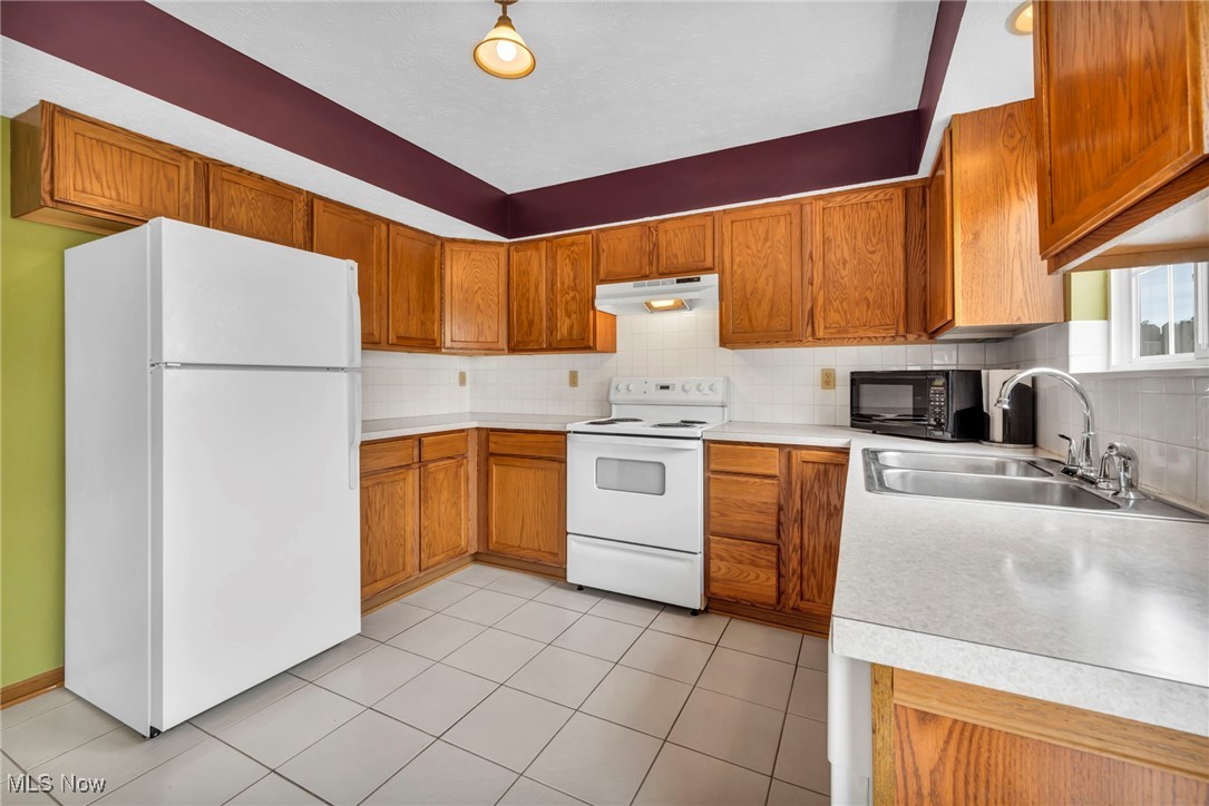 808 Doty Drive, Wadsworth, Ohio image 10
