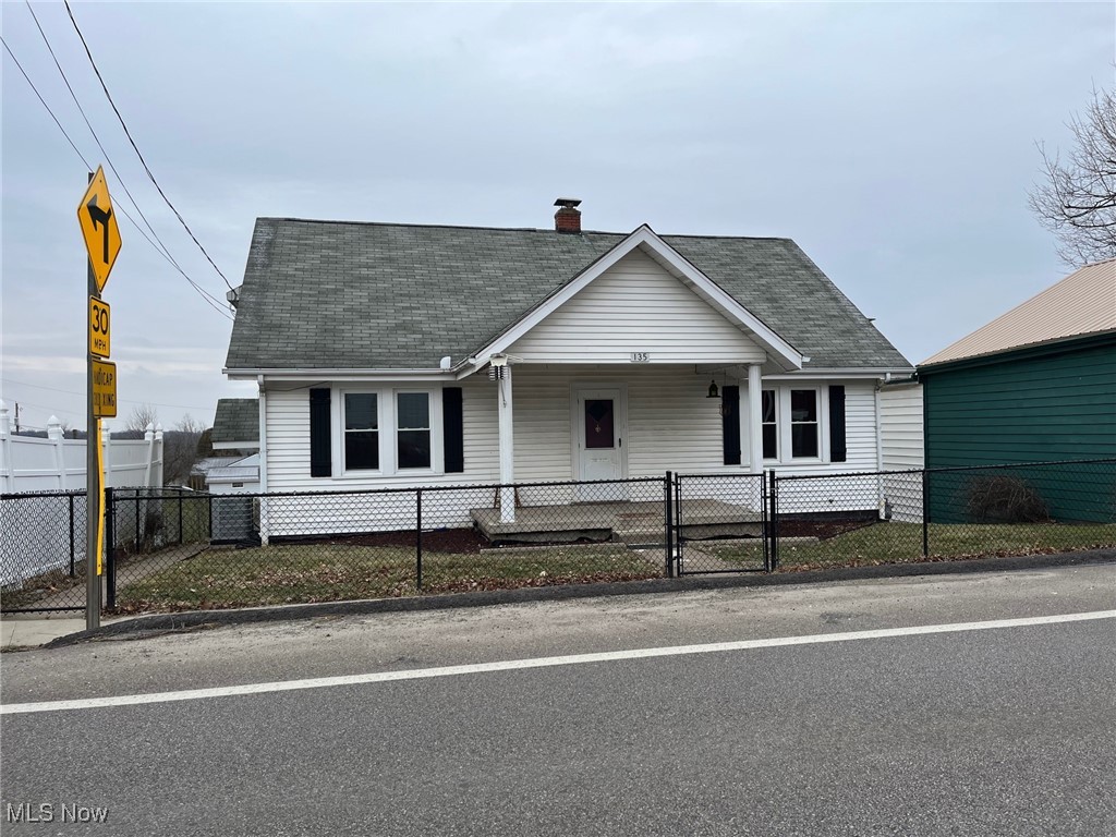 This home features a large living room, formal dining room, kitchen, 2 bedrooms & full bath on main level. Second level has 2 finished rooms. Possible 4 bedroom home - walk through a bedroom to get to the other. Oversized 2 car garage in rear, off alley.
Per owner, house has 12 newer windows & loads of closet space!