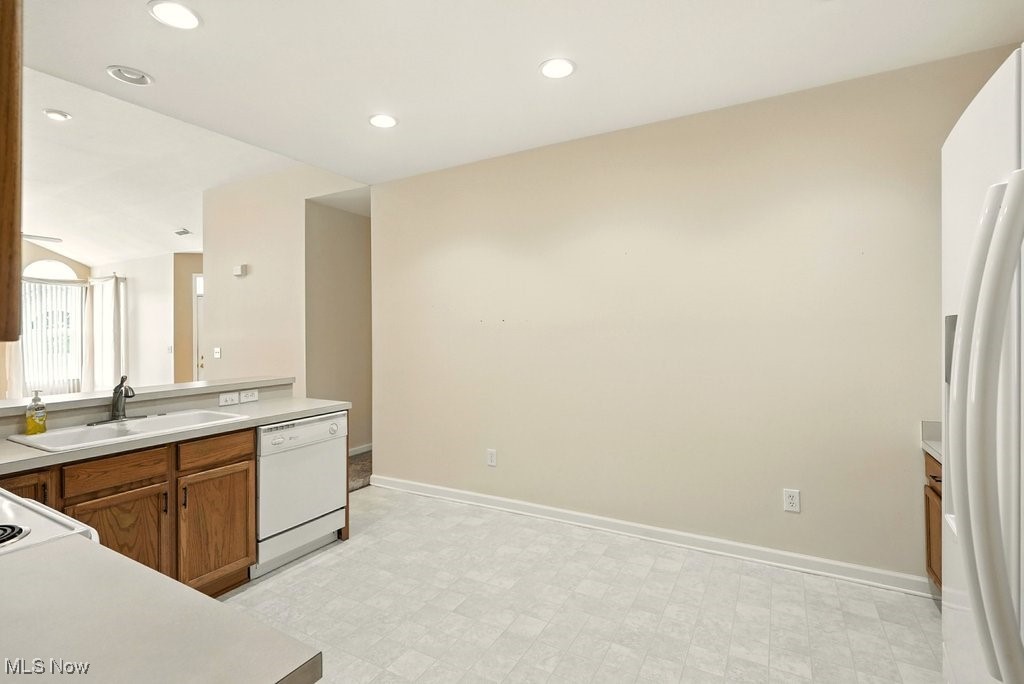 Crossings/Northwest Condo Ph I - Residential