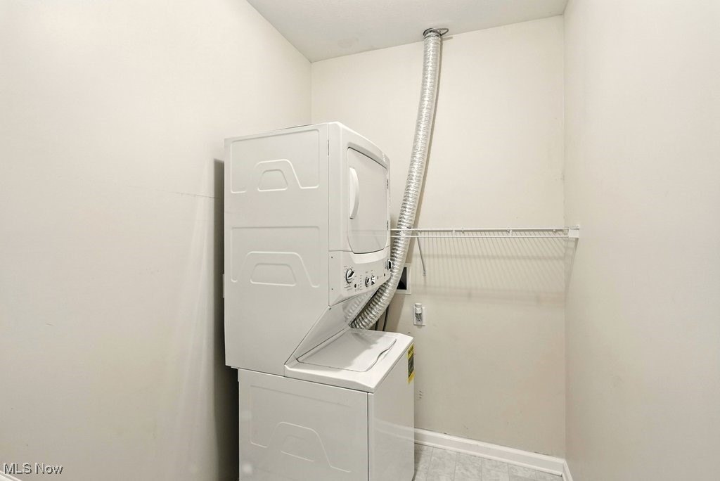 Crossings/Northwest Condo Ph I - Residential