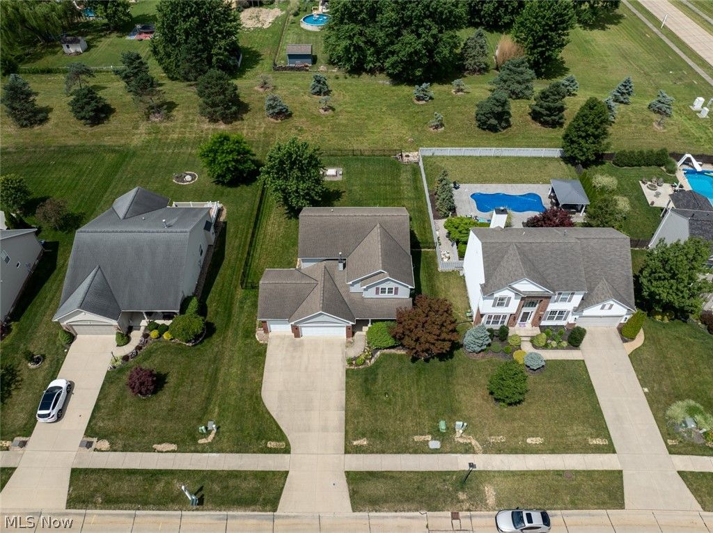 Photo of 38524 Terrell Drive, North Ridgeville, OH 44039 (MLS # 5223644)