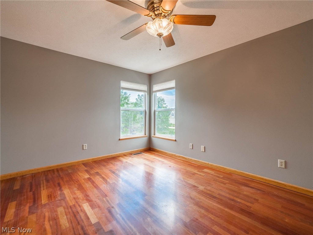 Homestead Vineyards - Residential