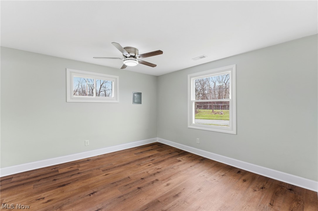 Isaac Penfields Add 02 - Residential