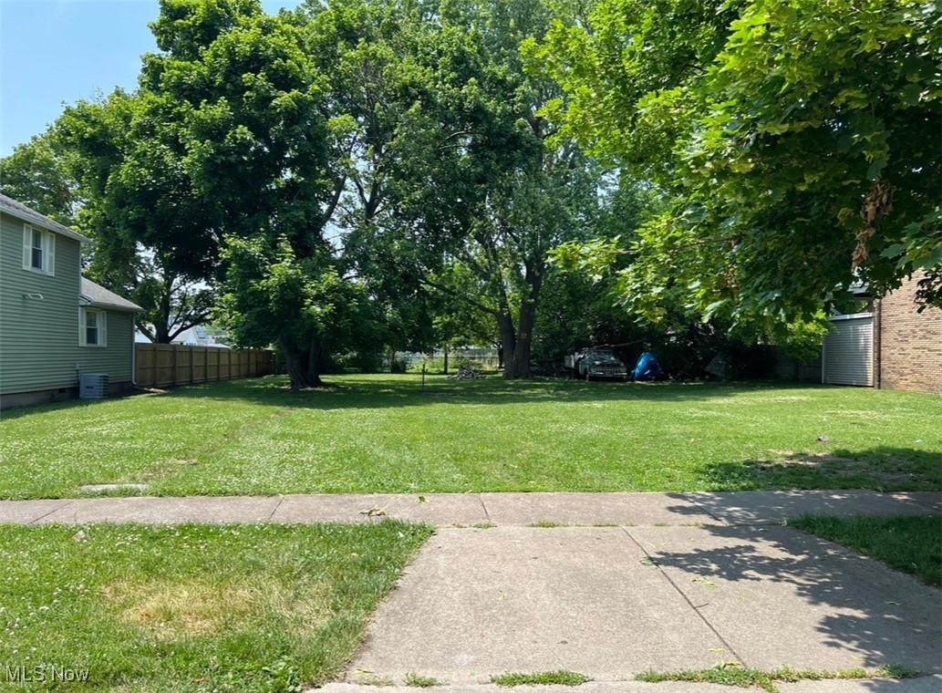Pearl Street, Sandusky, Ohio image 10