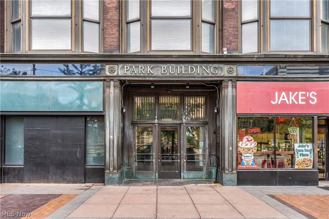 Park Bldg Condos - Residential