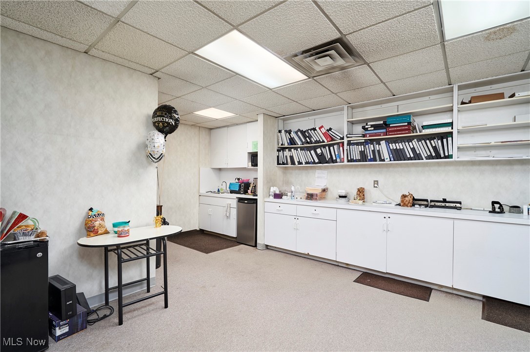 Fairlawn Estates - Commercial Lease