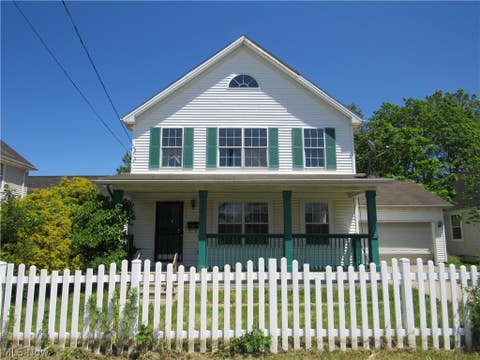 Homes For Sale - 2305 E 63rd Street<br/> Cleveland, OH 44104