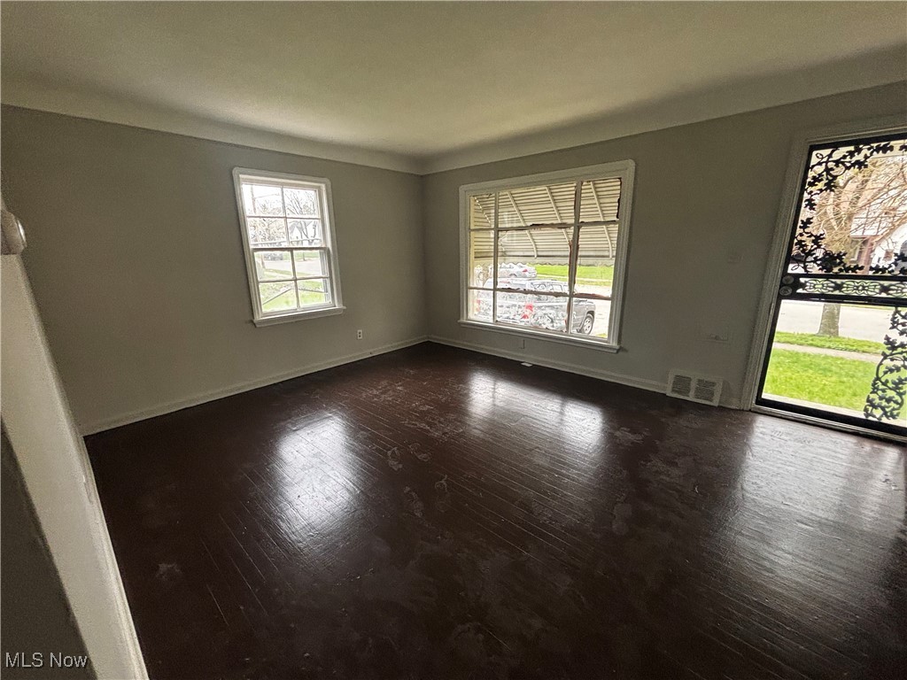 16015 S Lotus Drive