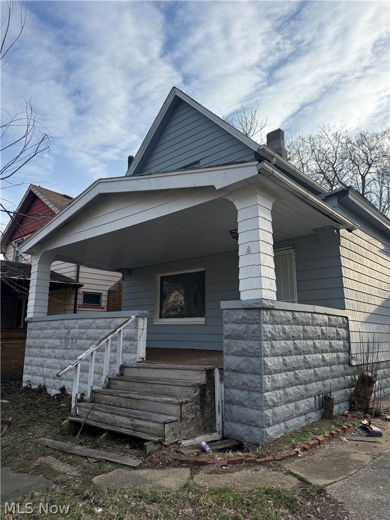 885 E 149th Street