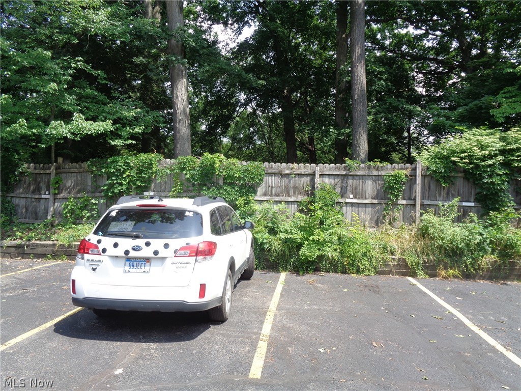 Royal Arms West - Residential