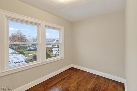 Tiny photo for 8204 Bancroft Avenue #8206, Cleveland, OH 44105 (MLS # 5180186)