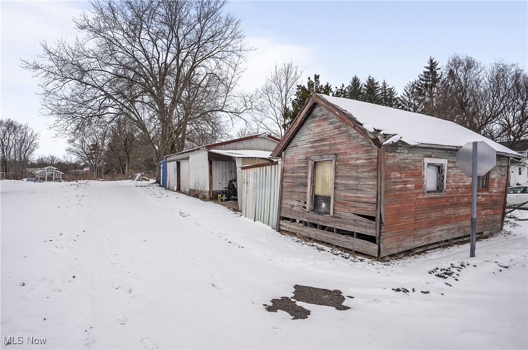 11815 South Avenue, North Lima, Ohio image 14
