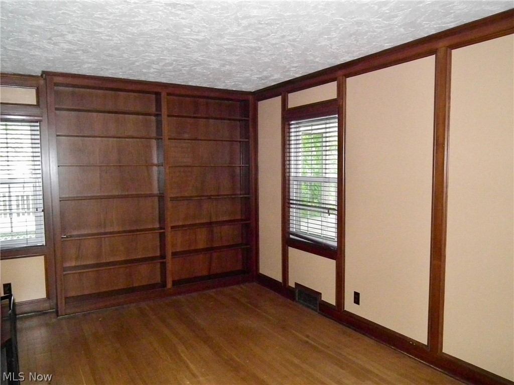 Van Sweringen Companys - Residential Lease