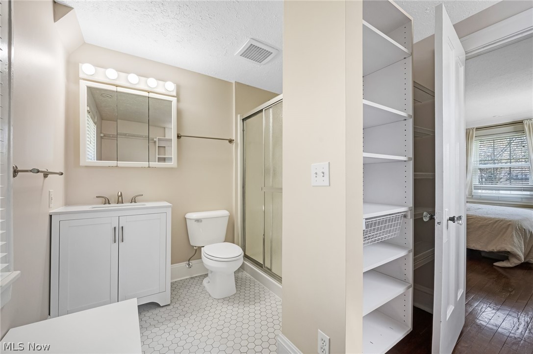 Wm T Arnos Belvoir Fairmont Su - Residential