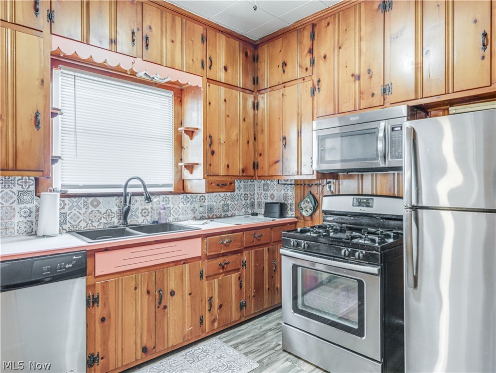 Collinwood Lots 742/744 All - Residential