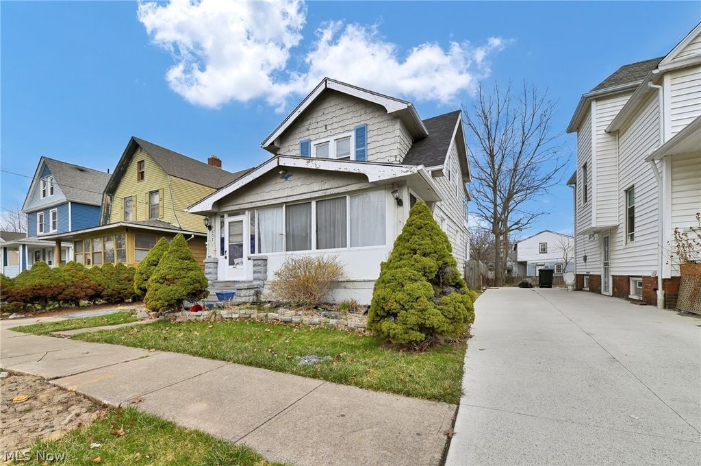 Photo of 9607 Fuller Avenue, Cleveland, OH 44104 (MLS # 5186399)