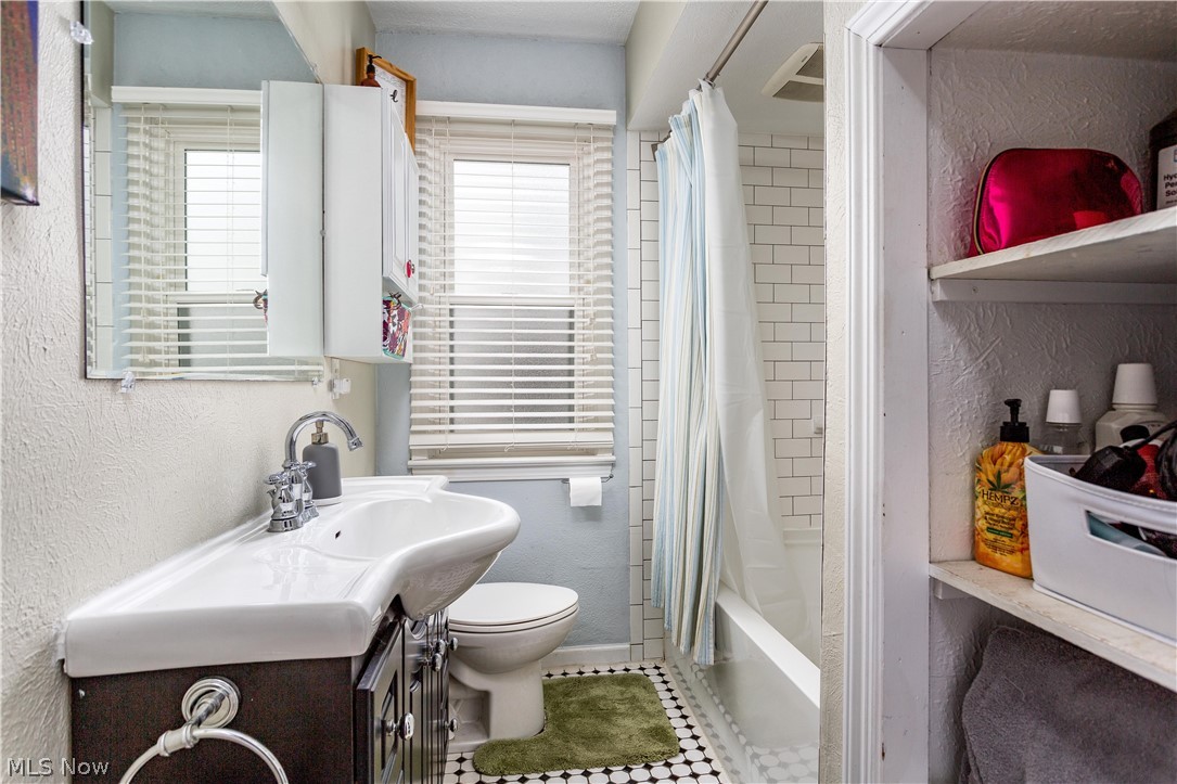 Gillen Companys 02 - Residential