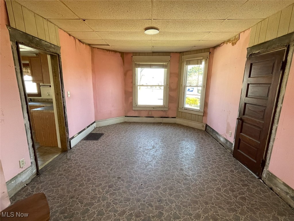 2703 Mahoning Road, Canton, Ohio image 11