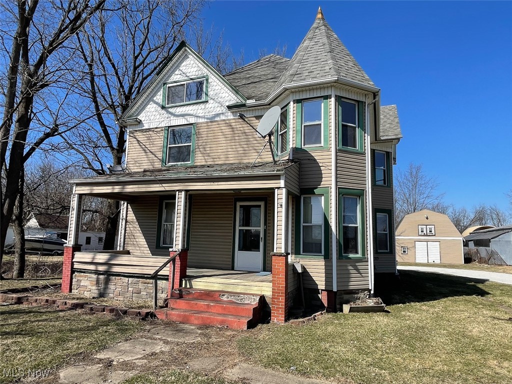 2703 Mahoning Road, Canton, Ohio image 1
