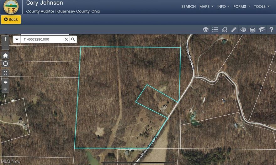 Welcome to Patton Hollow, where you will feel miles away from the hustle and bustle of town yet still have easy access to the highway.
This 34.5 acre mostly wooded piece of paradise does have some open and flat areas and could be used for future build sites or keep it as a
hunting property, the decision is yours. All mineral rights will convey and Seller has not signed any leases.