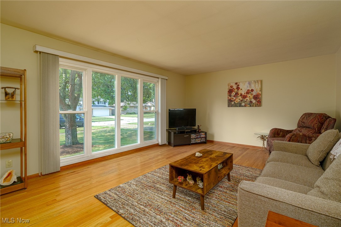 Richard 01 - Residential