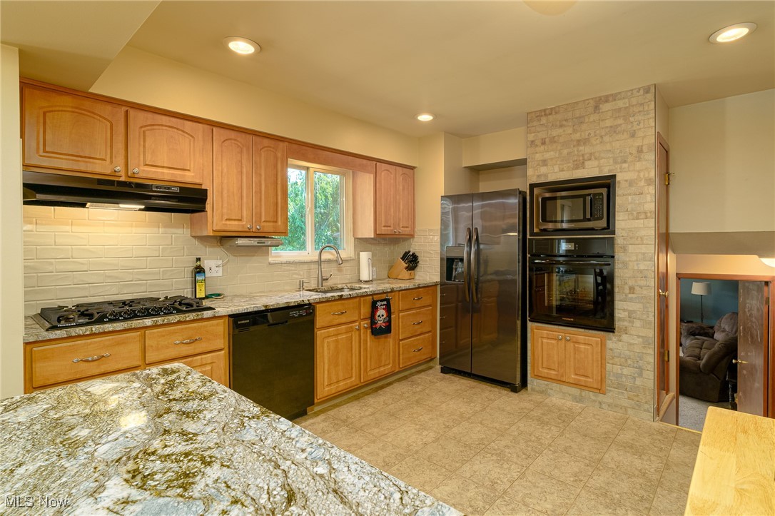 Richard 01 - Residential