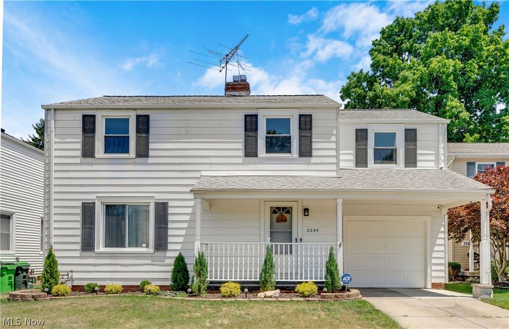 Photo of 2245 Sunset Drive, Wickliffe, OH 44092 (MLS # 5226143)