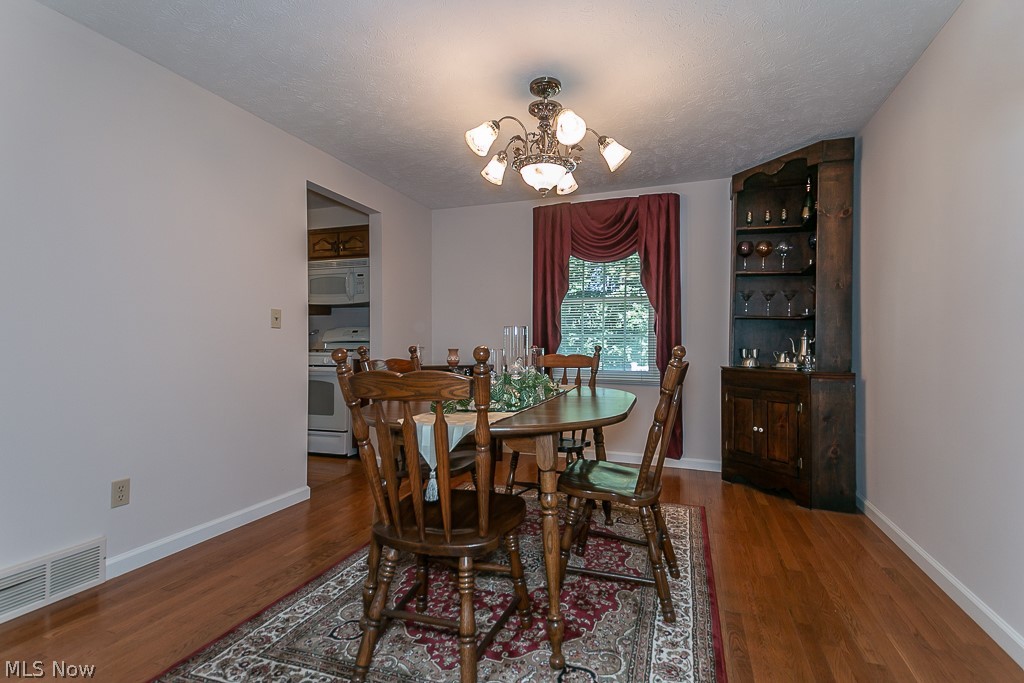 Far Hills Estates 02 - Residential