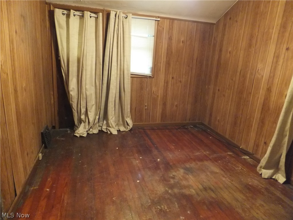 Brooklyn Heights Realty Cos - Residential