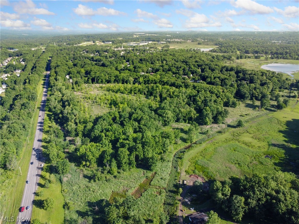 Terex Road, Hudson, Ohio image 3