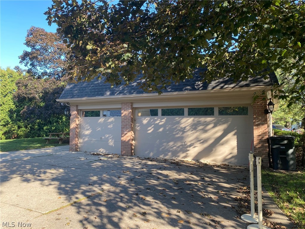 Twin Oaks Estates - Residential