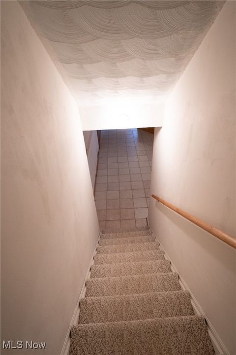 Tiny photo for 970 S Chillicothe Road, Aurora, OH 44202 (MLS # 5178096)