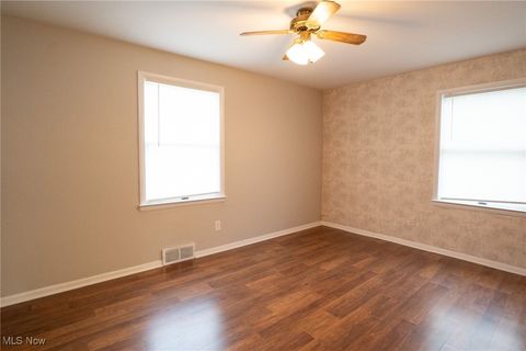 Tiny photo for 970 S Chillicothe Road, Aurora, OH 44202 (MLS # 5178096)