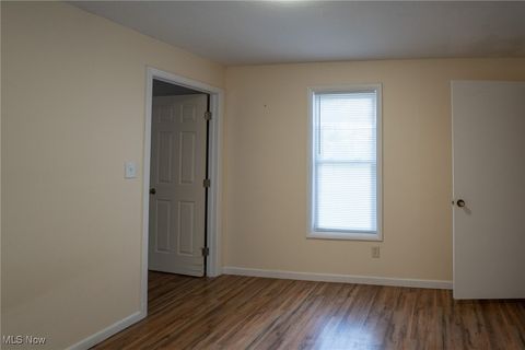 Tiny photo for 970 S Chillicothe Road, Aurora, OH 44202 (MLS # 5178096)
