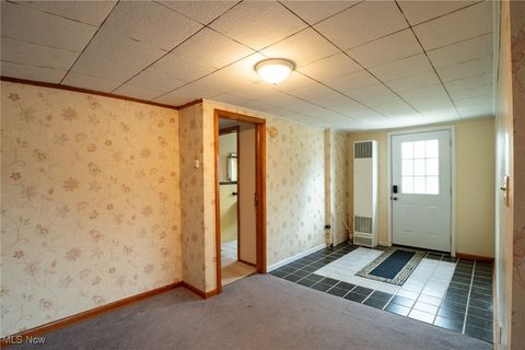 Tiny photo for 970 S Chillicothe Road, Aurora, OH 44202 (MLS # 5178096)