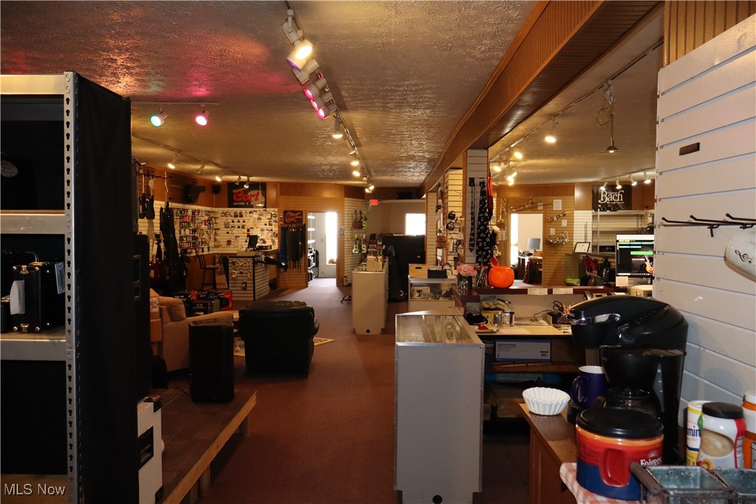 Main Street - Commercial Sale